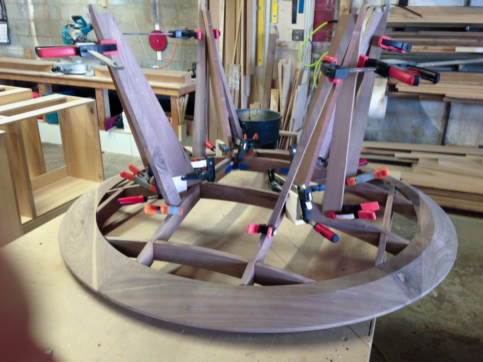 basket table 18